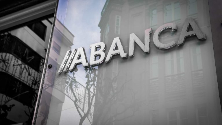 Banco Abanca completa la integración de Targobank en España