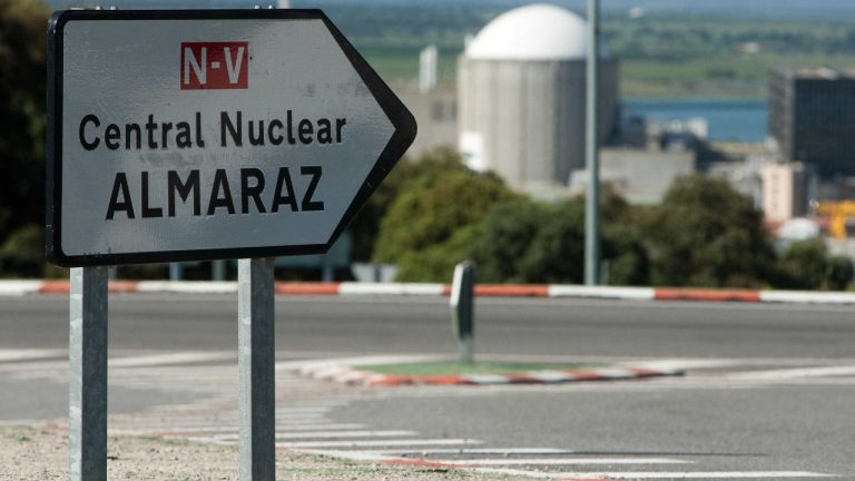 España anuncia el inicio del desmantelamiento de la central nuclear de Almaraz
