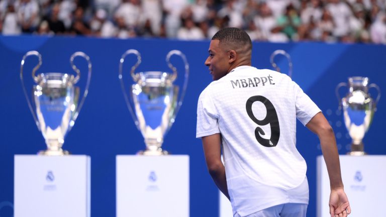 El Madrid se rindió ante Mbappé.  Así fue el primer día del nuevo refuerzo de la Real