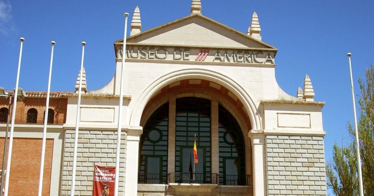 En España, el gobierno quiere descolonizar los museos del país